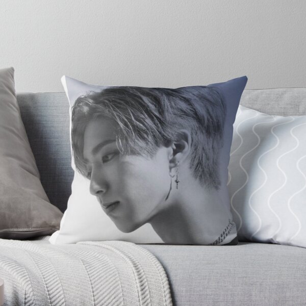 Jisung Stray Kids Throw Pillow RB0508 product Offical Stray Kids Merch