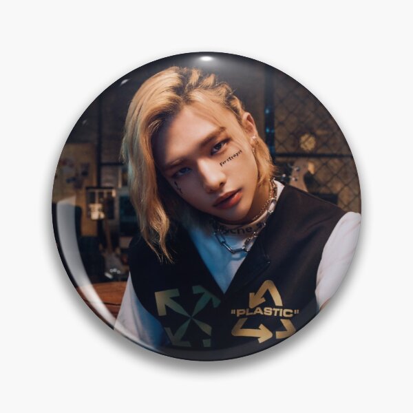 Stray Kids Hyunjin Blonde hair Pin RB0508 product Offical Stray Kids Merch