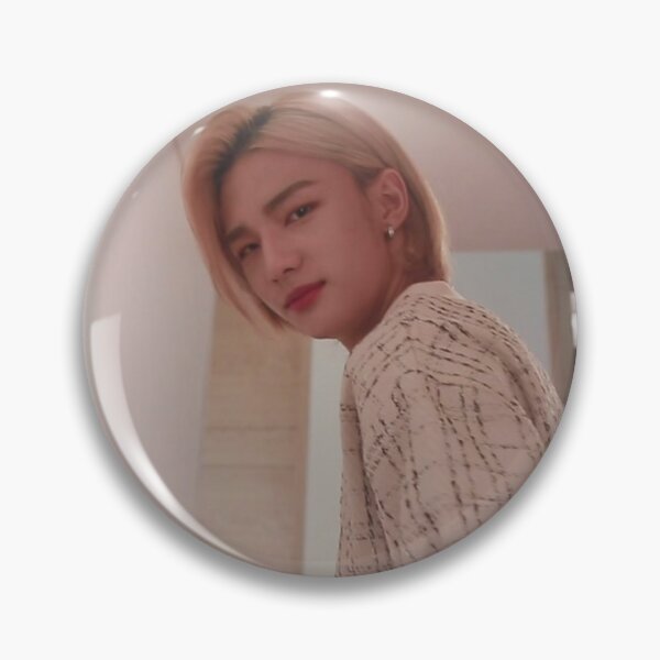 Stray KIds Hyunjin Blonde Pin RB0508 product Offical Stray Kids Merch