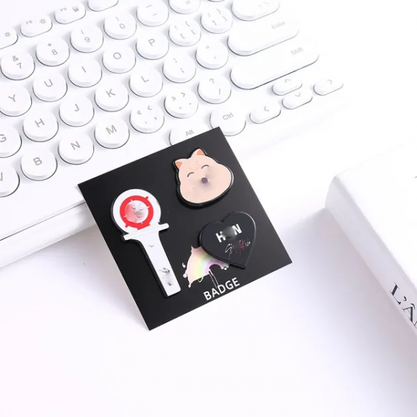 Stray Kids Pins SKZ small animal support stick brooch three pieces Stray Kids Pins - Image 2